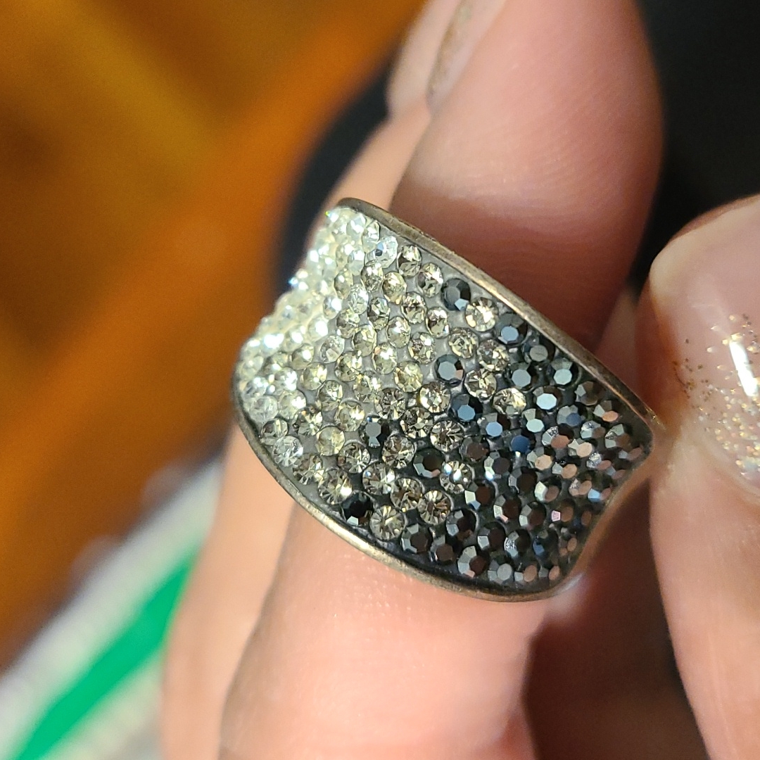 Jcm Malaysian Crystal Band Ring